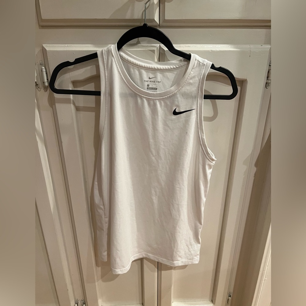 White Nike Workout Tank